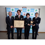 贈呈の様子1